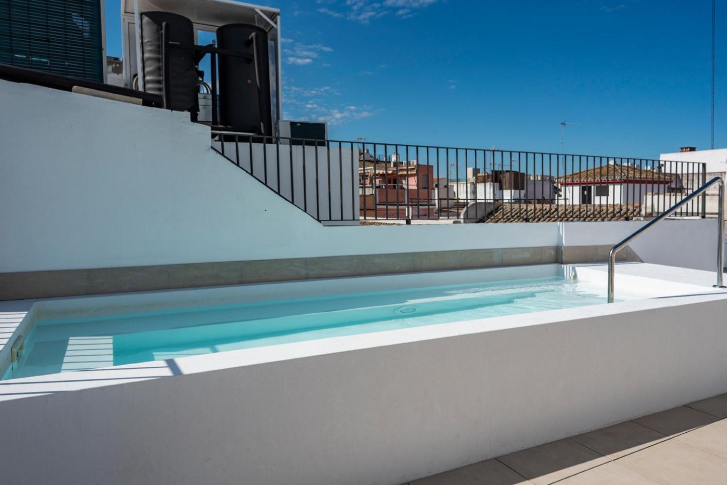Slow Suites Salvador Seville Exterior photo