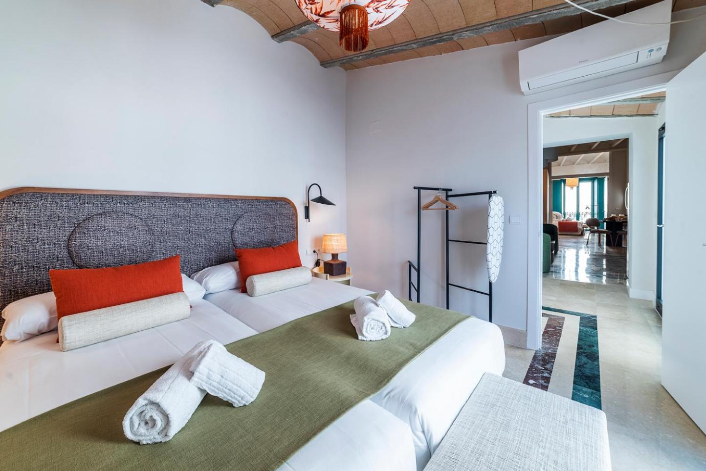Slow Suites Salvador Seville Exterior photo